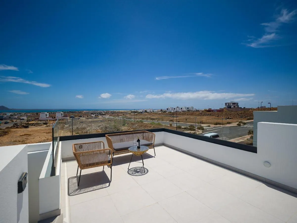 Kontakt z Villa Las Calderas Deluxe Sea And Mountain Views And Private Pool