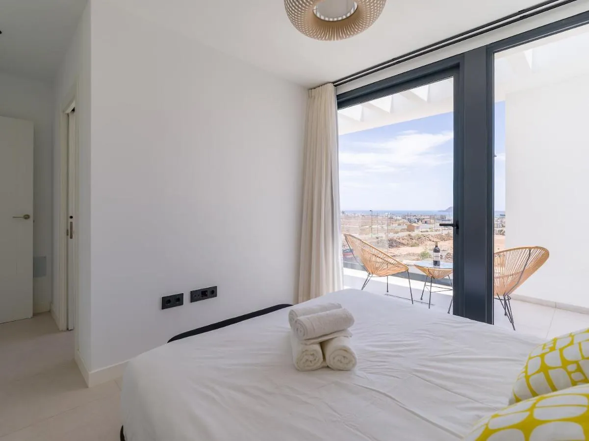 Villa Las Calderas Deluxe Sea And Mountain Views And Private Pool コラレホ 0*,  スペイン